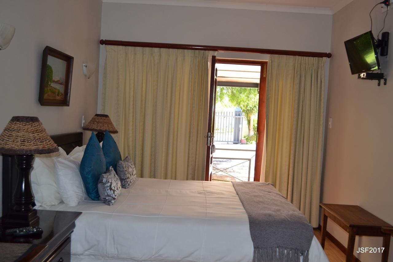 La Paix Guesthouse Beaufort West Eksteriør billede