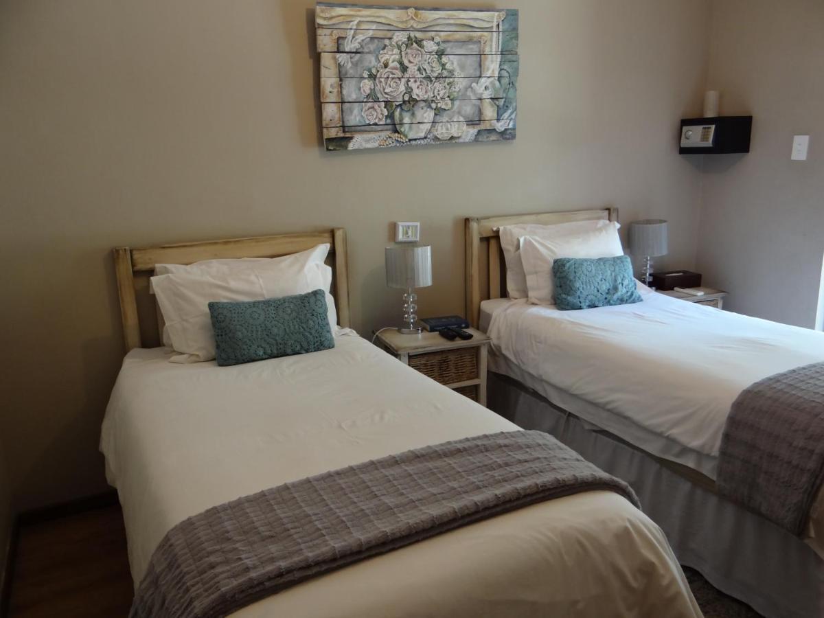 La Paix Guesthouse Beaufort West Eksteriør billede